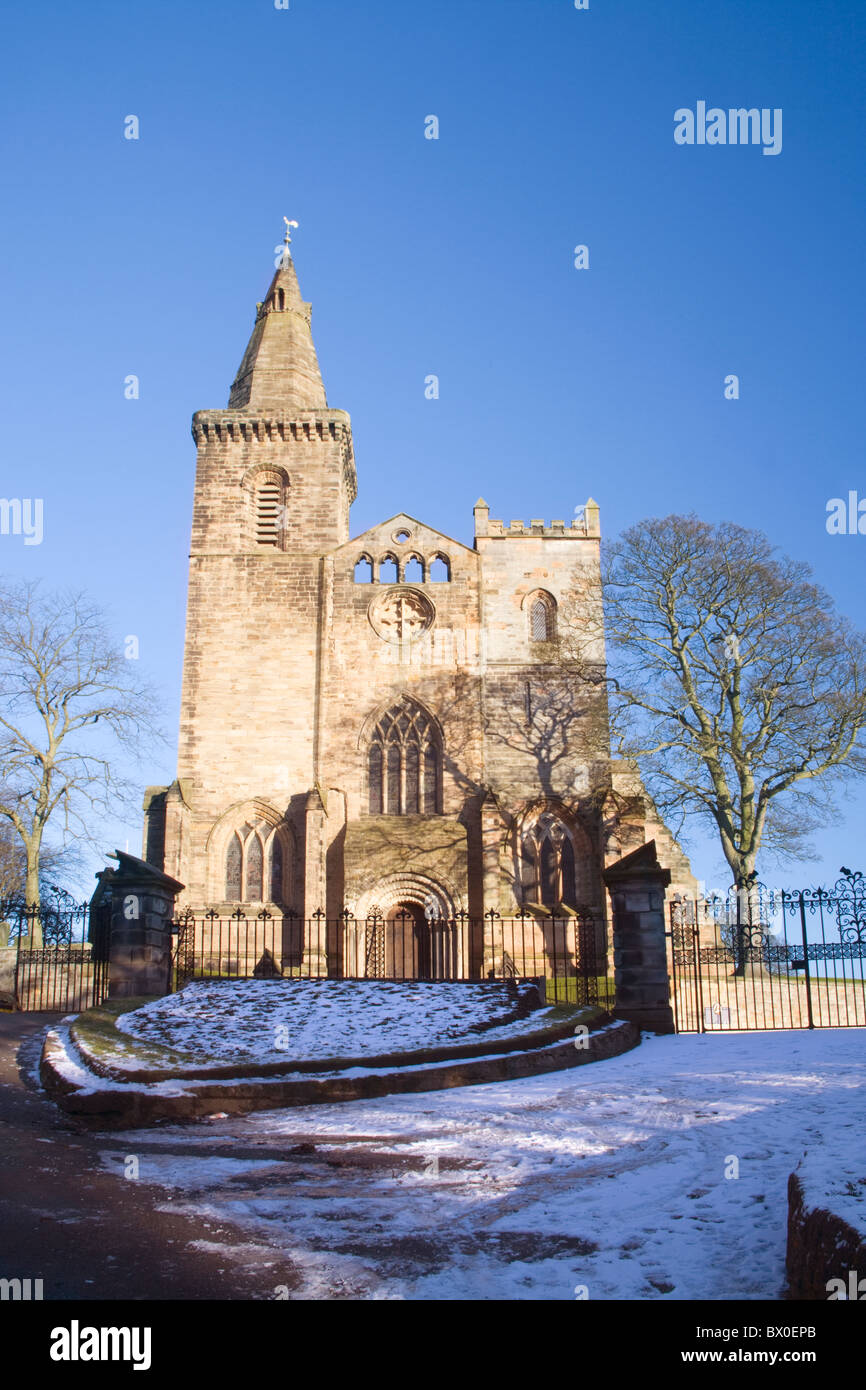 Dunfermline Abbey im Winter, Fife, Schottland. Stockfoto