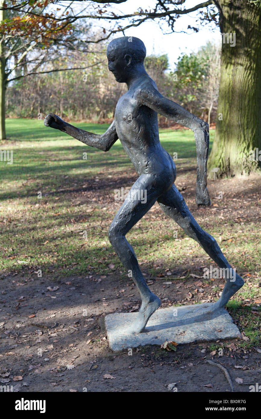 Elizabeth Frink am Yorkshire Sculpture Park. Stockfoto