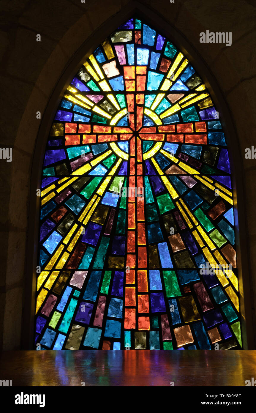 Die Glasfenster in der kleinen Kirche la Villita, San Antonio, Texas, USA Stockfoto