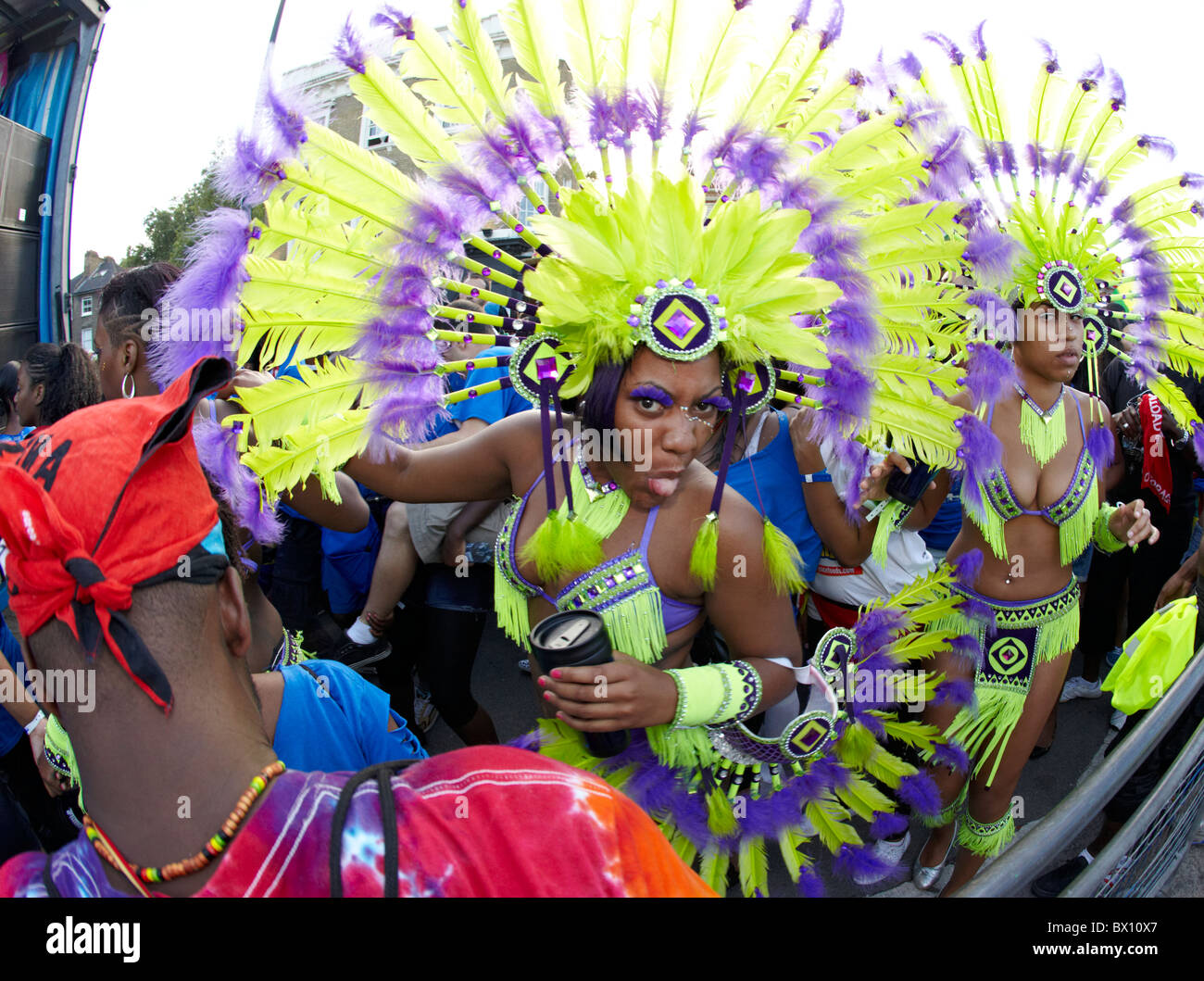 Menschen In Tracht an der Notting Hill Carnival London UK Stockfoto