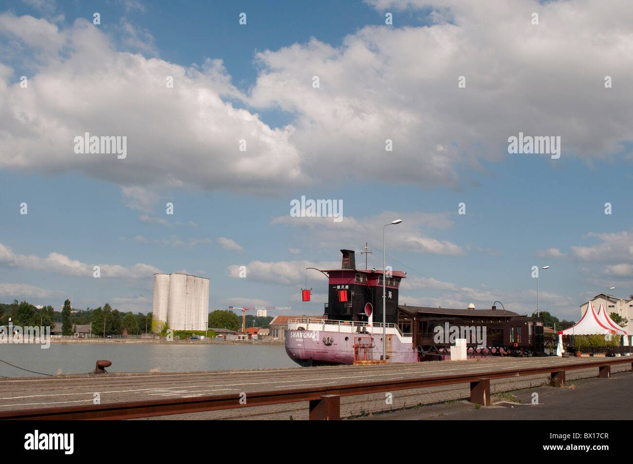 Industriezone, Bassins einen Flots, Bordeaux, Frankreich Stockfoto