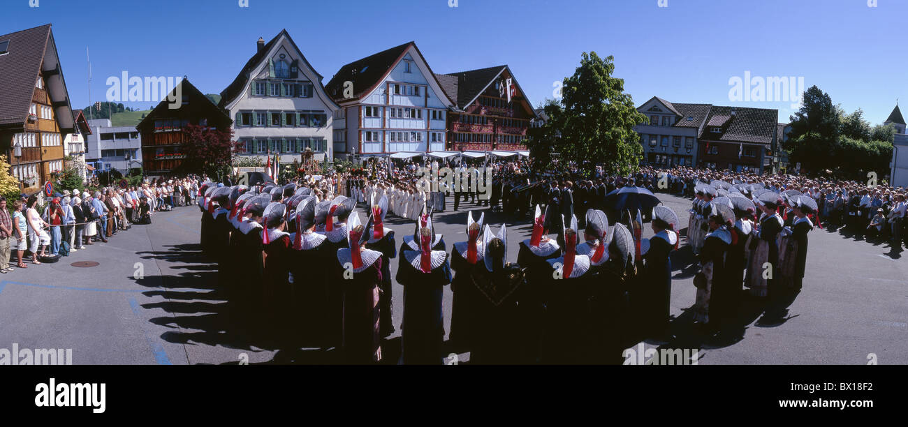 Appenzeller Anordnung Körper kirchliche Kostüme Folklore Kanton Appenzell Innerrhoden Arbeit nationaler panorama Stockfoto