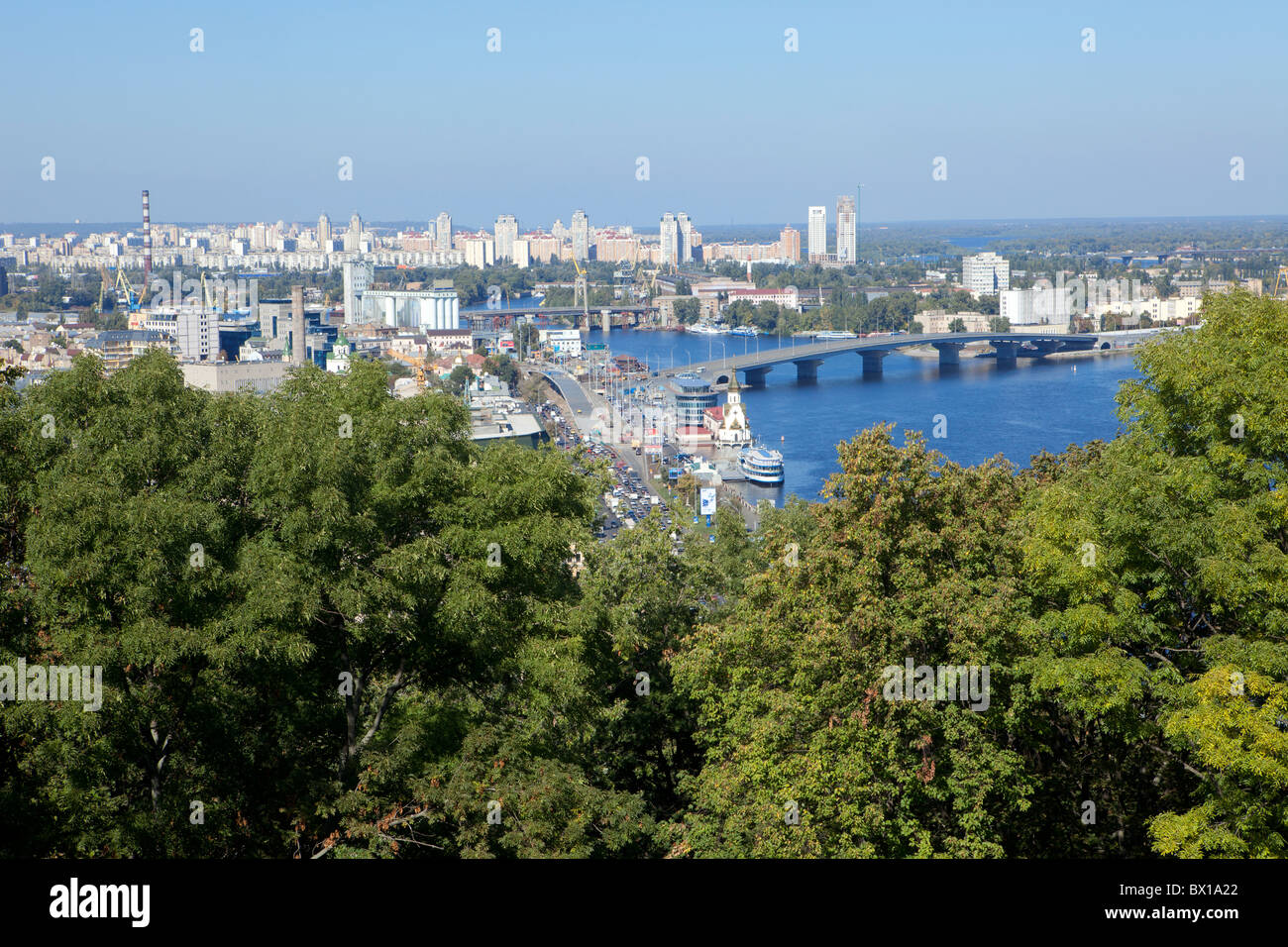 Panoramablick über den Dnjepr in der Nähe von Kiew, Ukraine Stockfoto