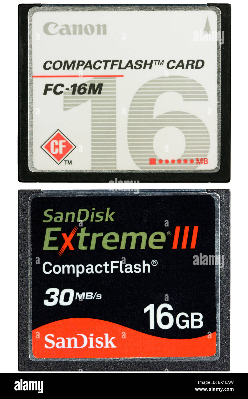 Für CompactFlash-Speicherkarten. Die 16 GB im unteren Bereich ist tausendmal größer als 16 MB ein. Fortschritte zeigt in der Technologie. Stockfoto