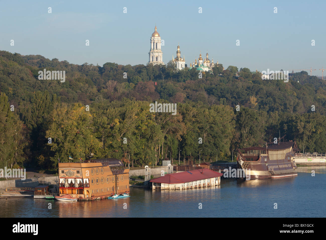 Panoramablick auf das Kiewer Höhlenkloster in Kiew, Ukraine Stockfoto