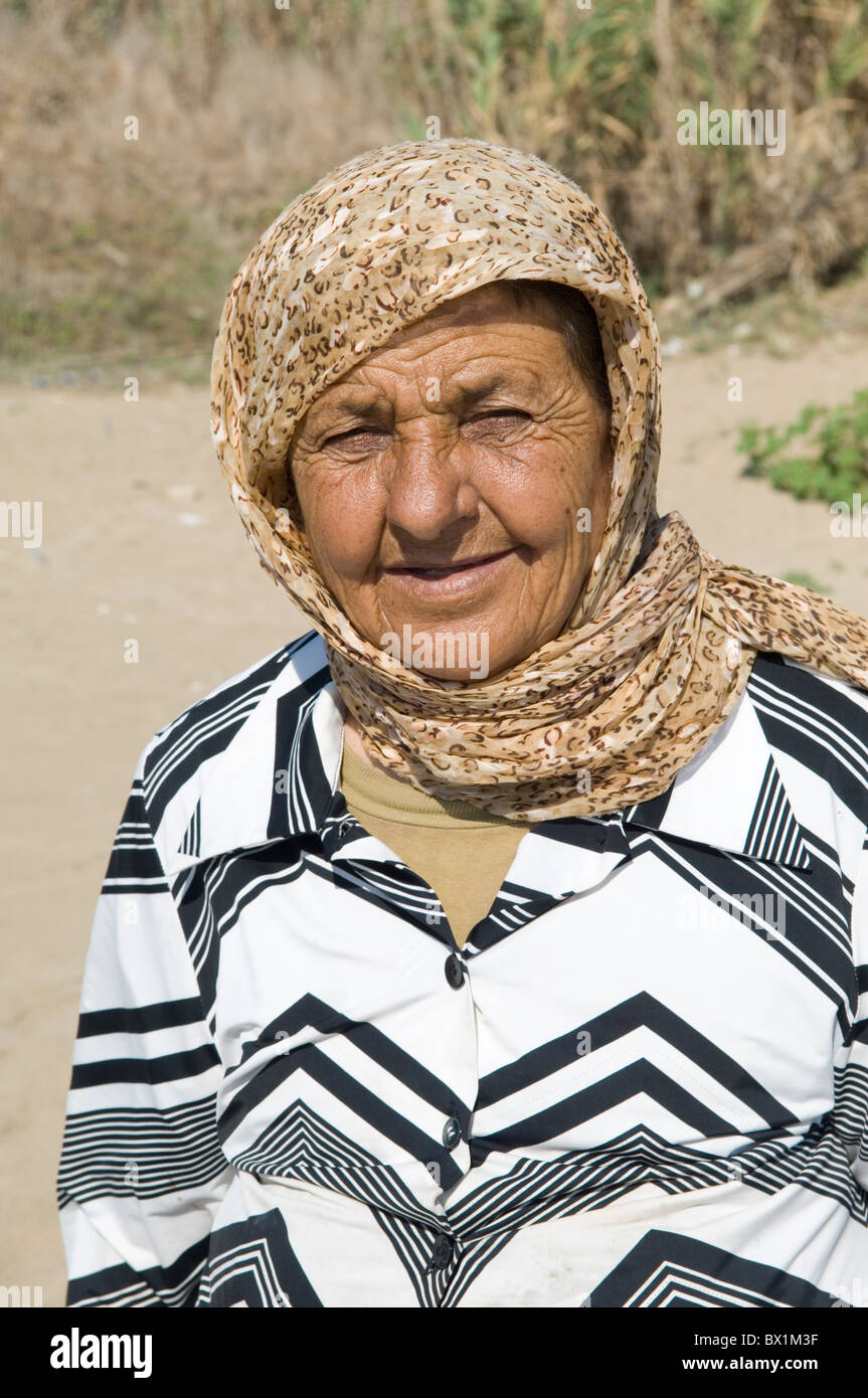 Porträt einer 75 Jahre alten palästinensischen Flüchtling Frau Tyr-Libanon-Nahost Stockfoto