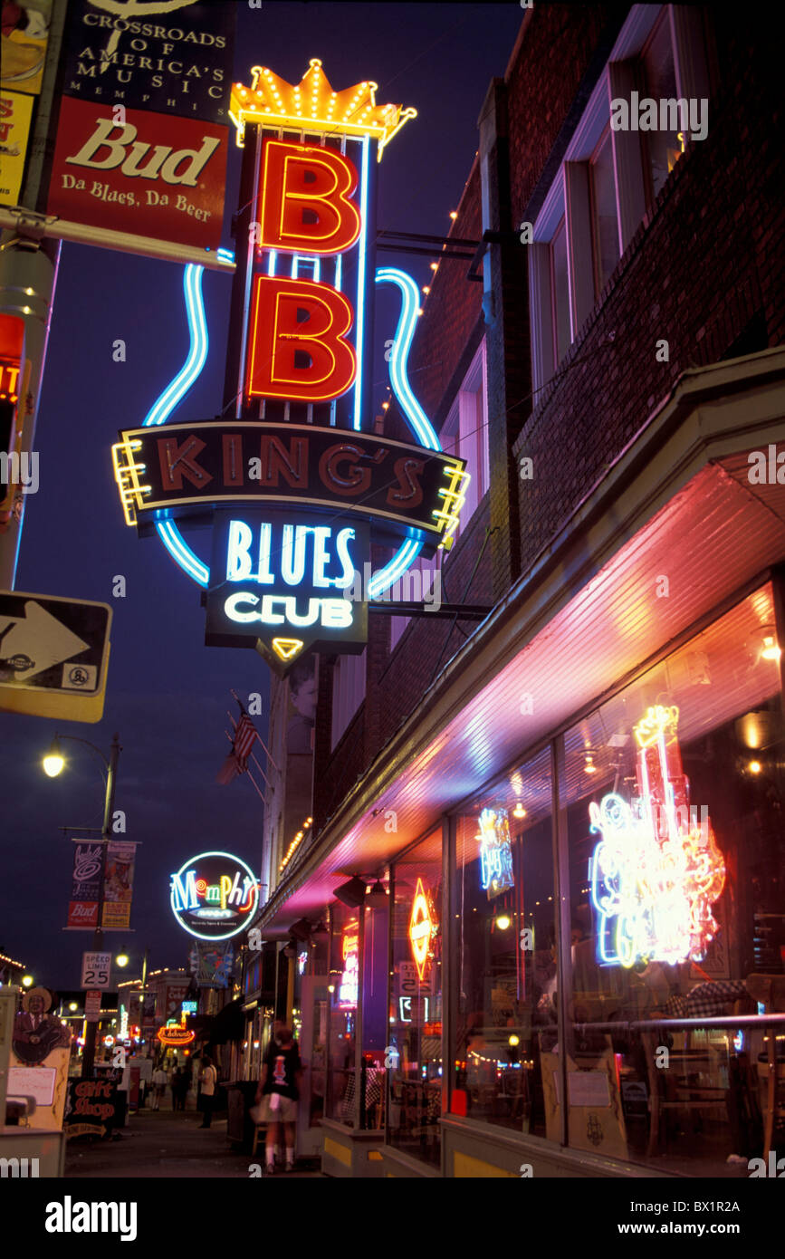 Werbung bei Nacht Beale Street Ausfahrt Eisenbahn-Bundesamt Kings Blues Club Memphis Nacht Nachtleben Leuchtreklame Stockfoto