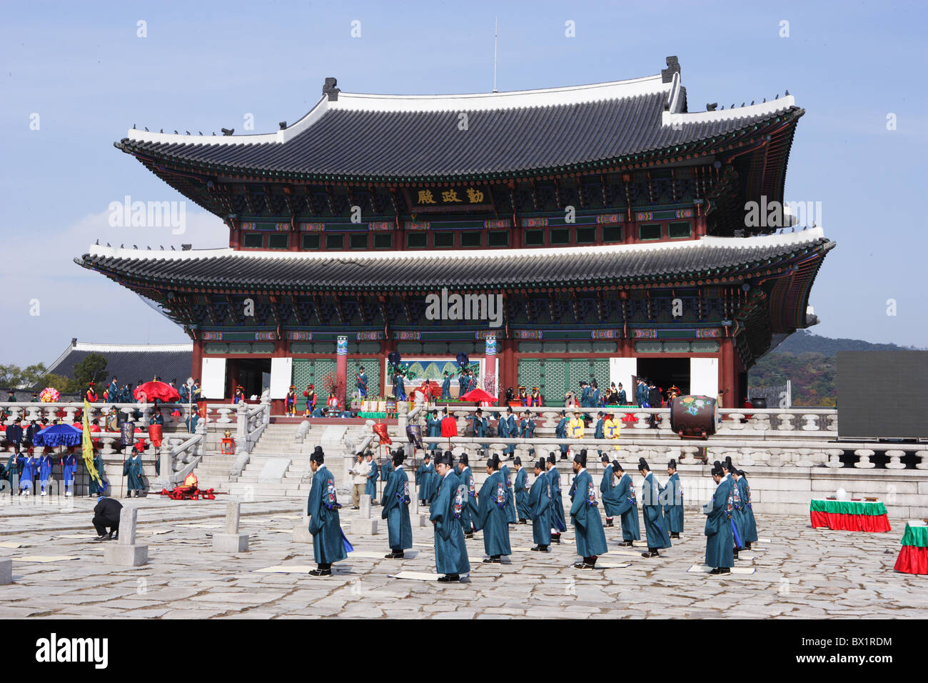 South Korea Asien Korea Seoul Gyeongbokgung Palast UNESCO Welt Kulturerbe Folklore Tradition Zeremonie Stockfoto