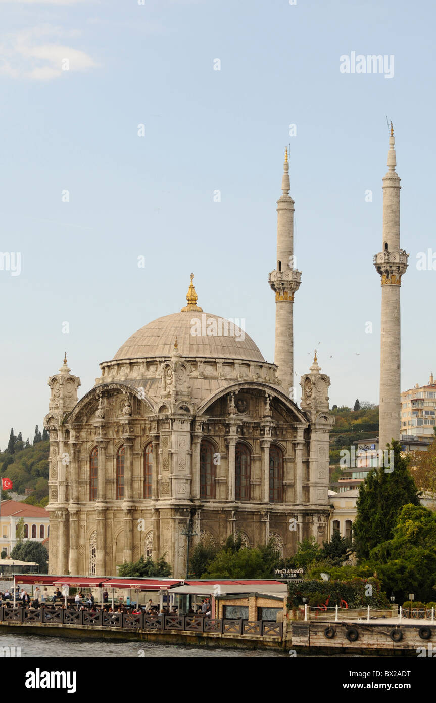 Ortakoy-Moschee, Istanbul, Türkei Stockfoto