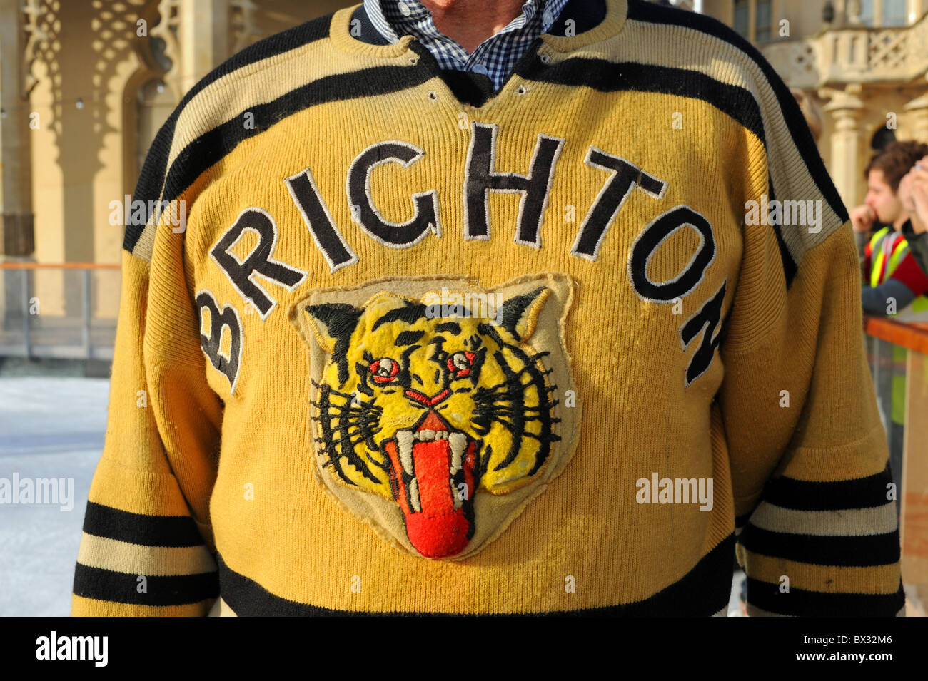 Alten Brighton Tiger-Eishockey-Team Trikot aus den 1960er Jahren Uk gestrickt Stockfoto