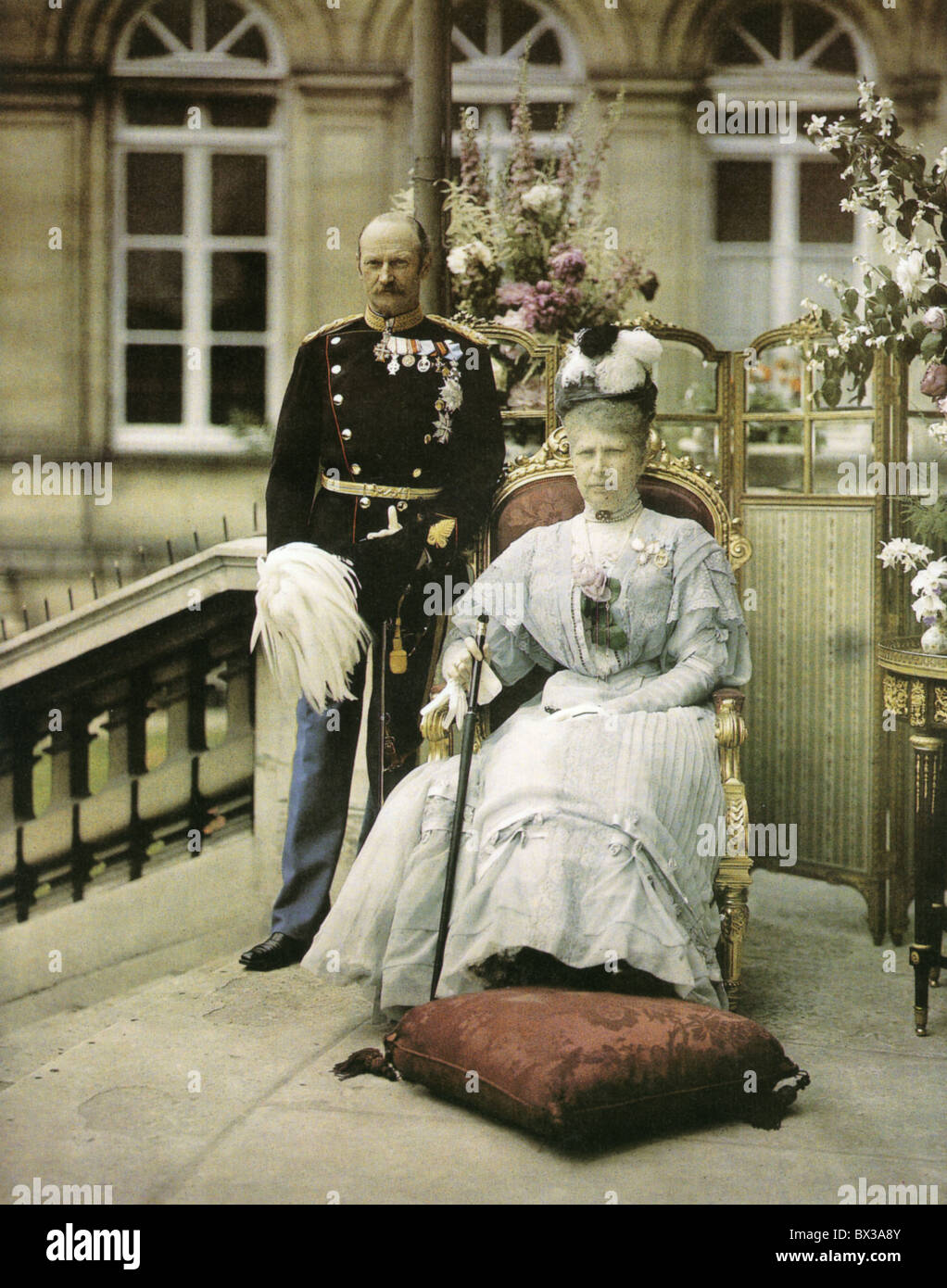 DÄNISCHE König FREDERICK VIII und Frau Louise von Schweden im Juni 1907 von Léon Gimpel fotografiert. Siehe Beschreibung unten Stockfoto