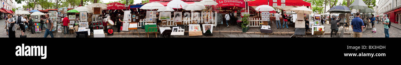 Panorama-Aufnahme der Straßenkunst / Künstler auf dem Montmartre, Paris Stockfoto