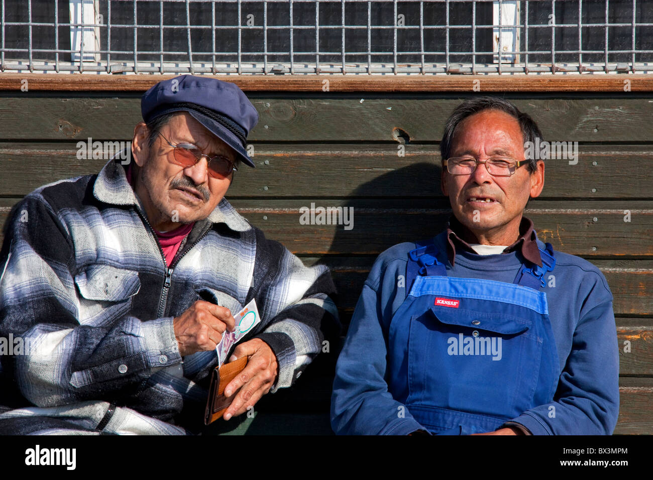 Porträt der älteren Männer, Inuit von Uummannaq, Nord-Grönland, Grönland Stockfoto