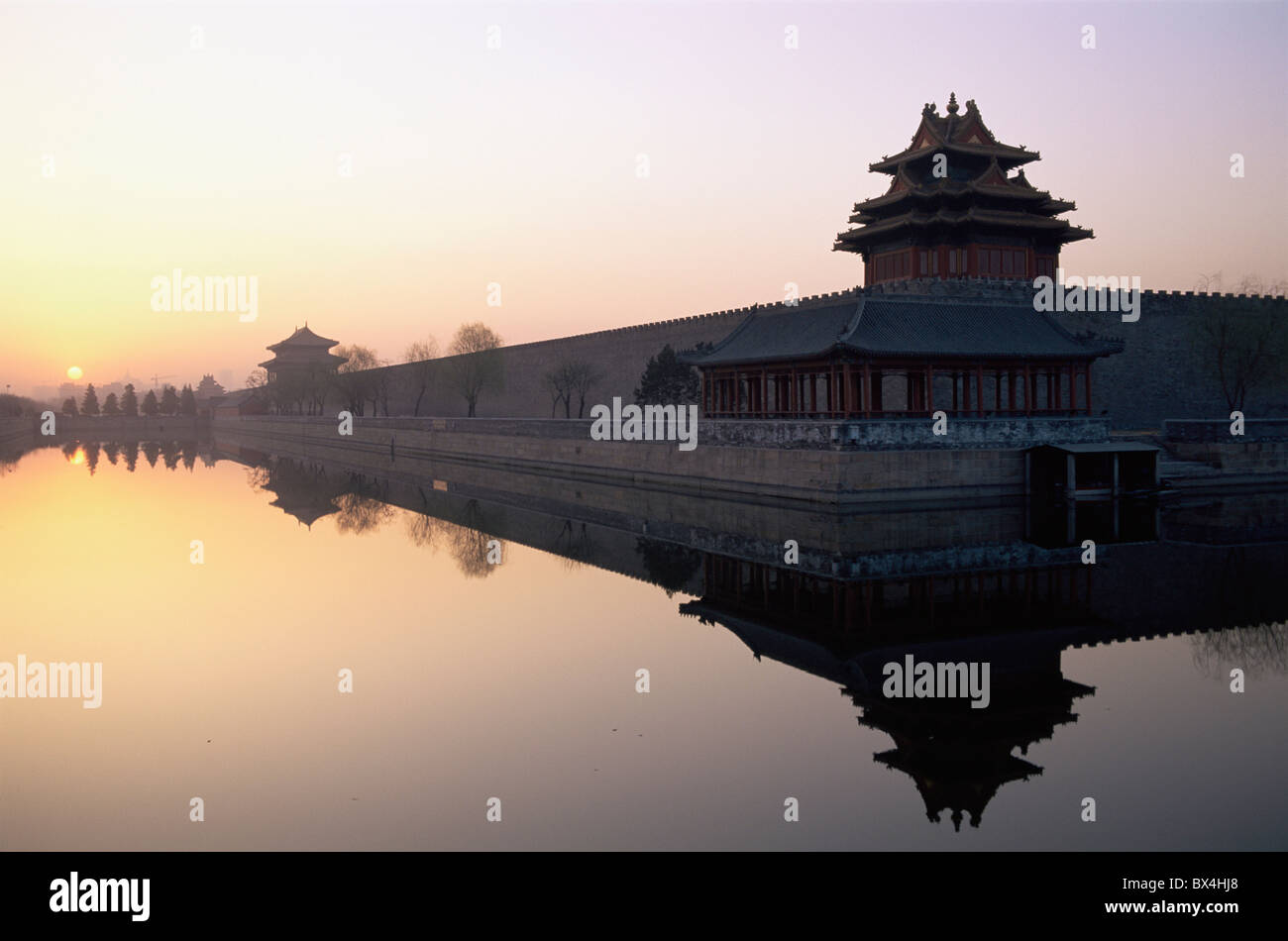 Asien China Asien Beijing Stadt Imperial Palace Palace Museum Sunrise launisch Reflexion UNESCO Welt verboten Stockfoto