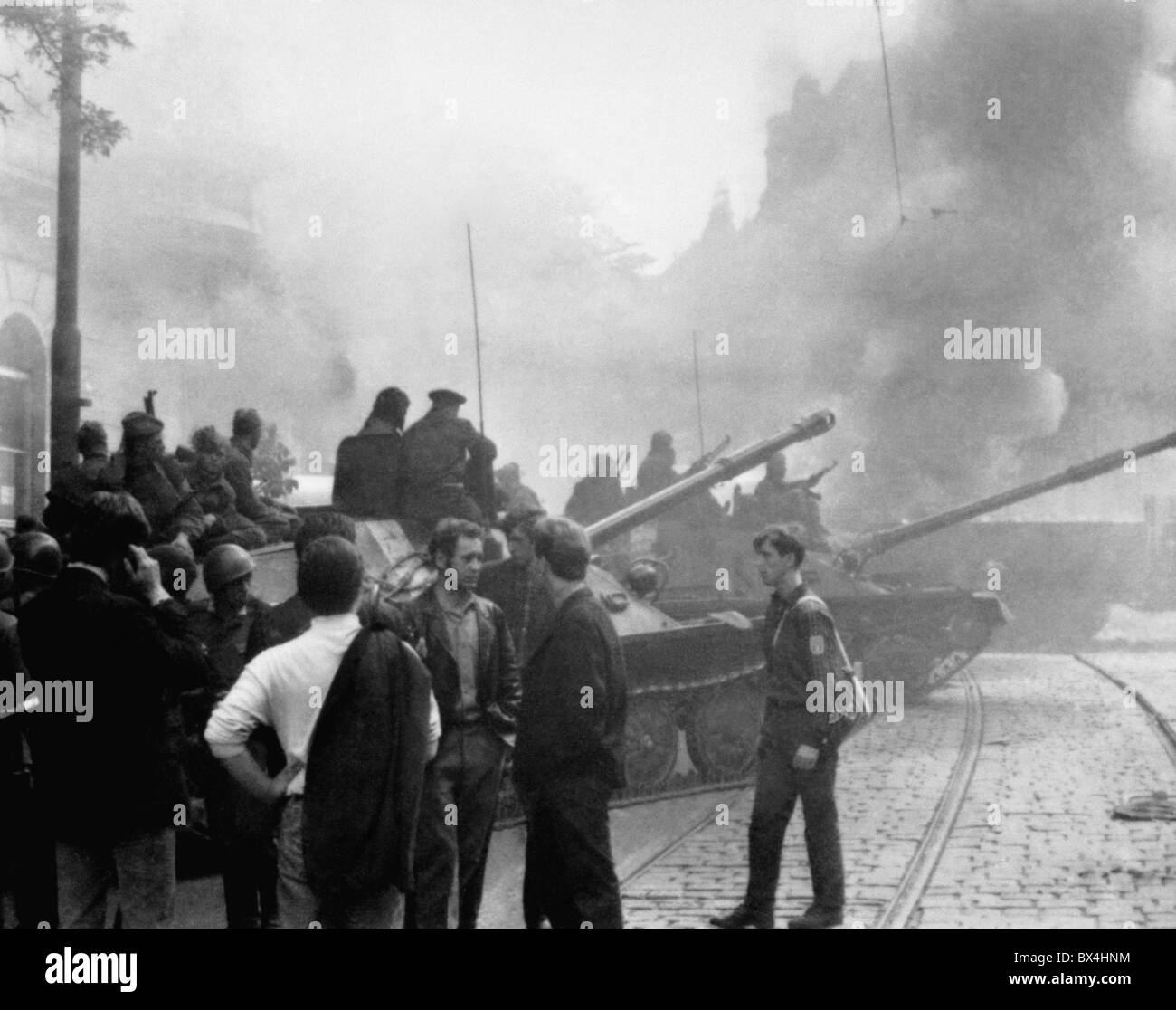 Panzer, Feuer, Prag Stockfoto