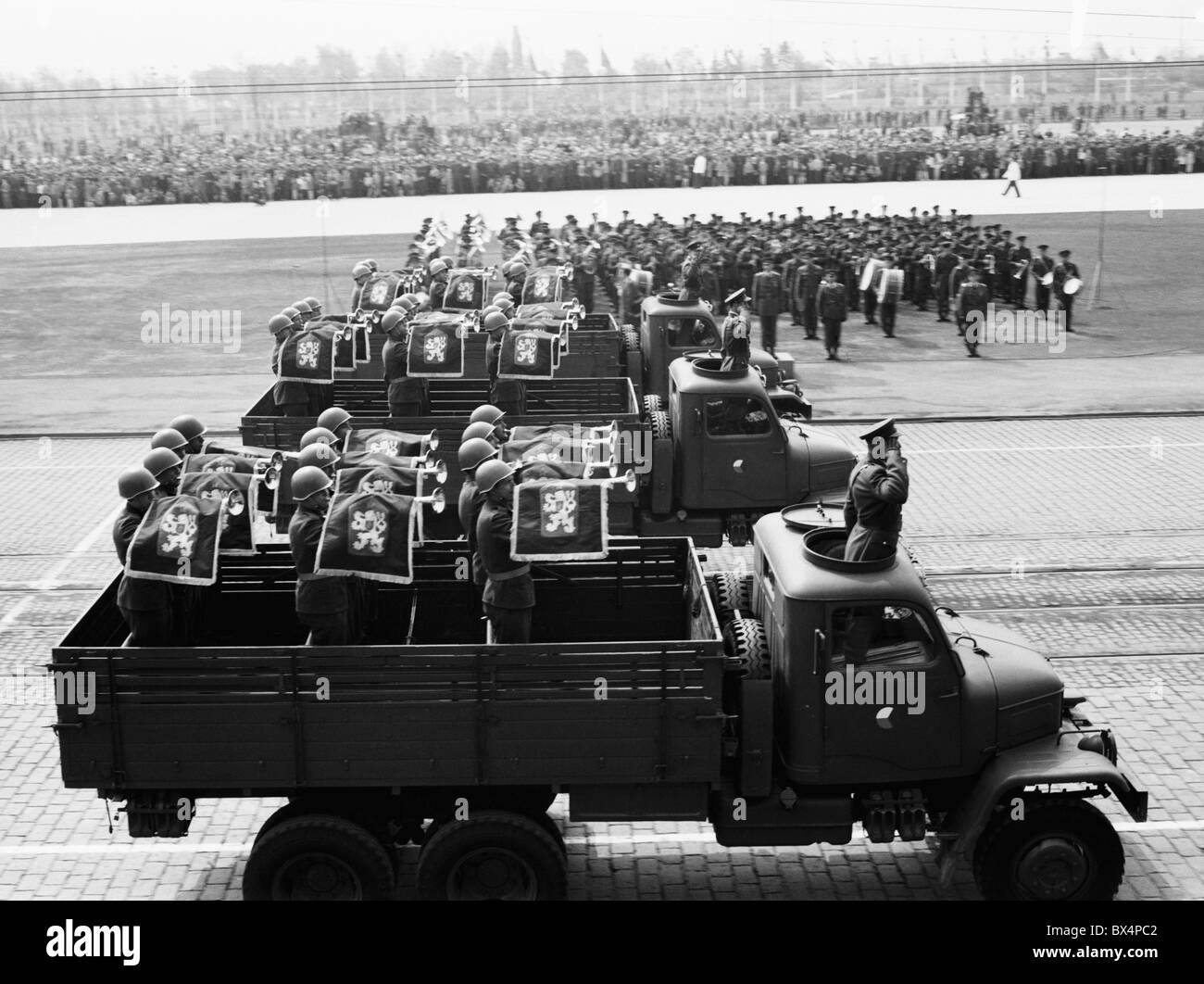 Militärparade, 9. Mai, WWII Ende Jubiläum, tschechoslowakische Volksrepublik Armee Stockfoto