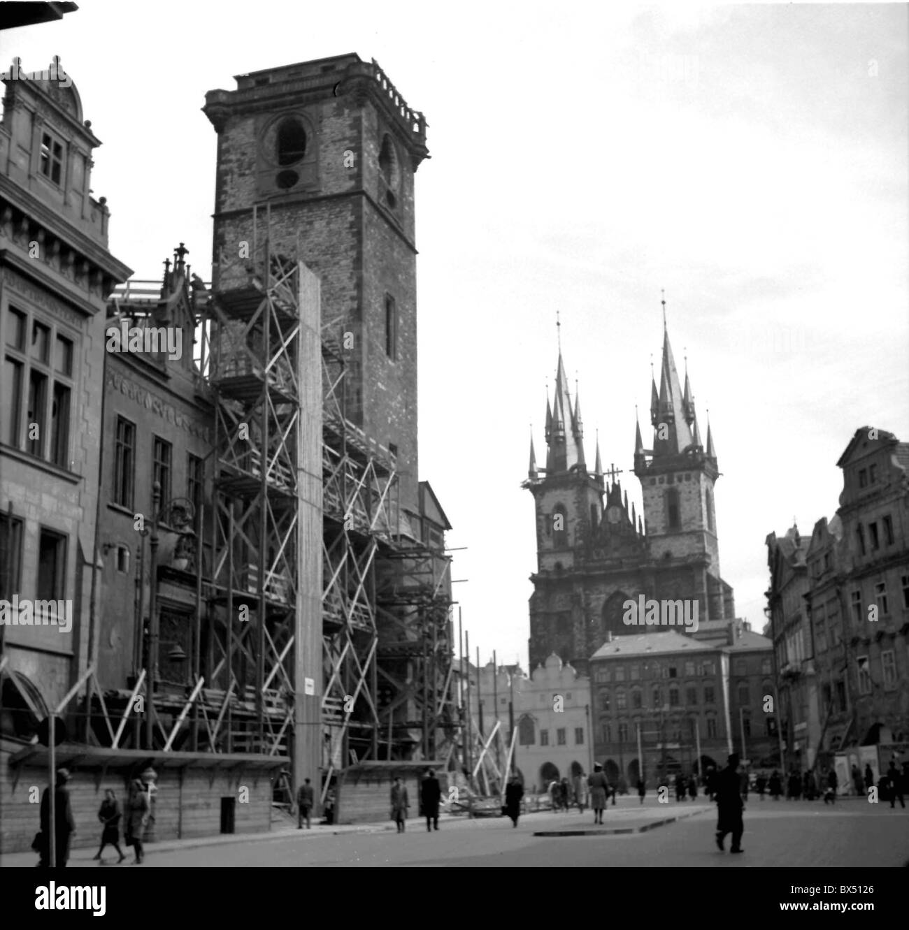 Prag, Altstädter Rathaus stark beschädigt nach alliierten Bombardierung. Dieses Ziel wurde versehentlich getroffen. CTK Vintage Photo Stockfoto
