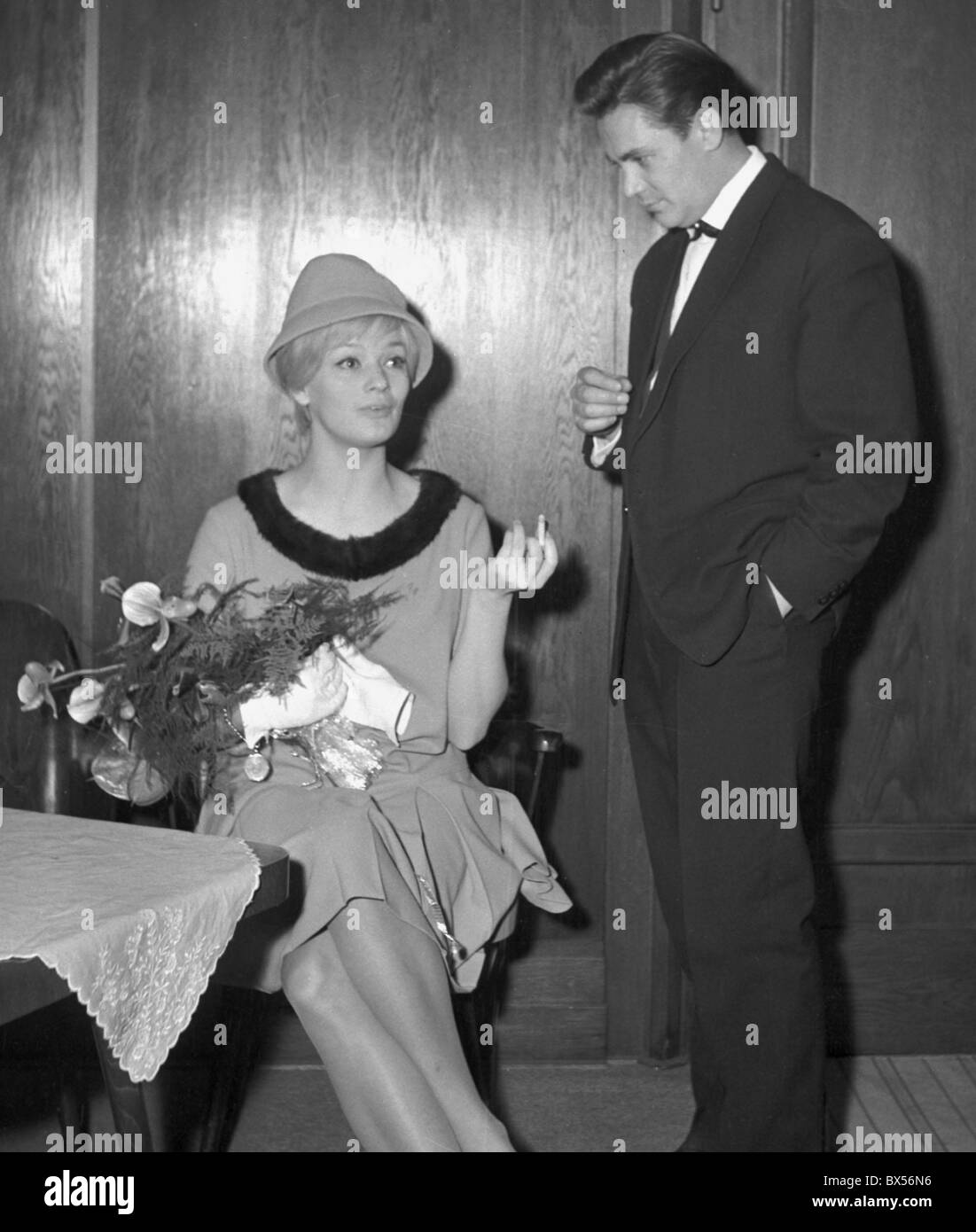 Actress jana brejchova -Fotos und -Bildmaterial in hoher Auflösung – Alamy Actress jana brejchova -Fotos und -Bildmaterial in hoher Auflösung – Alamy