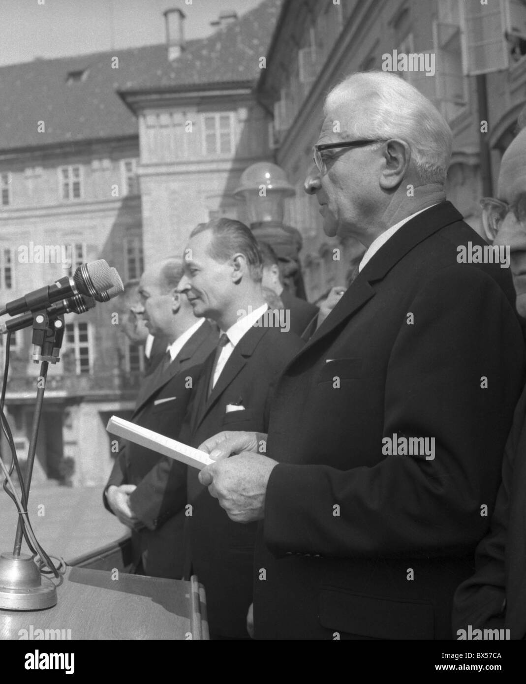 Alexander Dubcek, Ludvik Svoboda, Oldrich Cernik, Präsident, Eid, Wahl Stockfoto