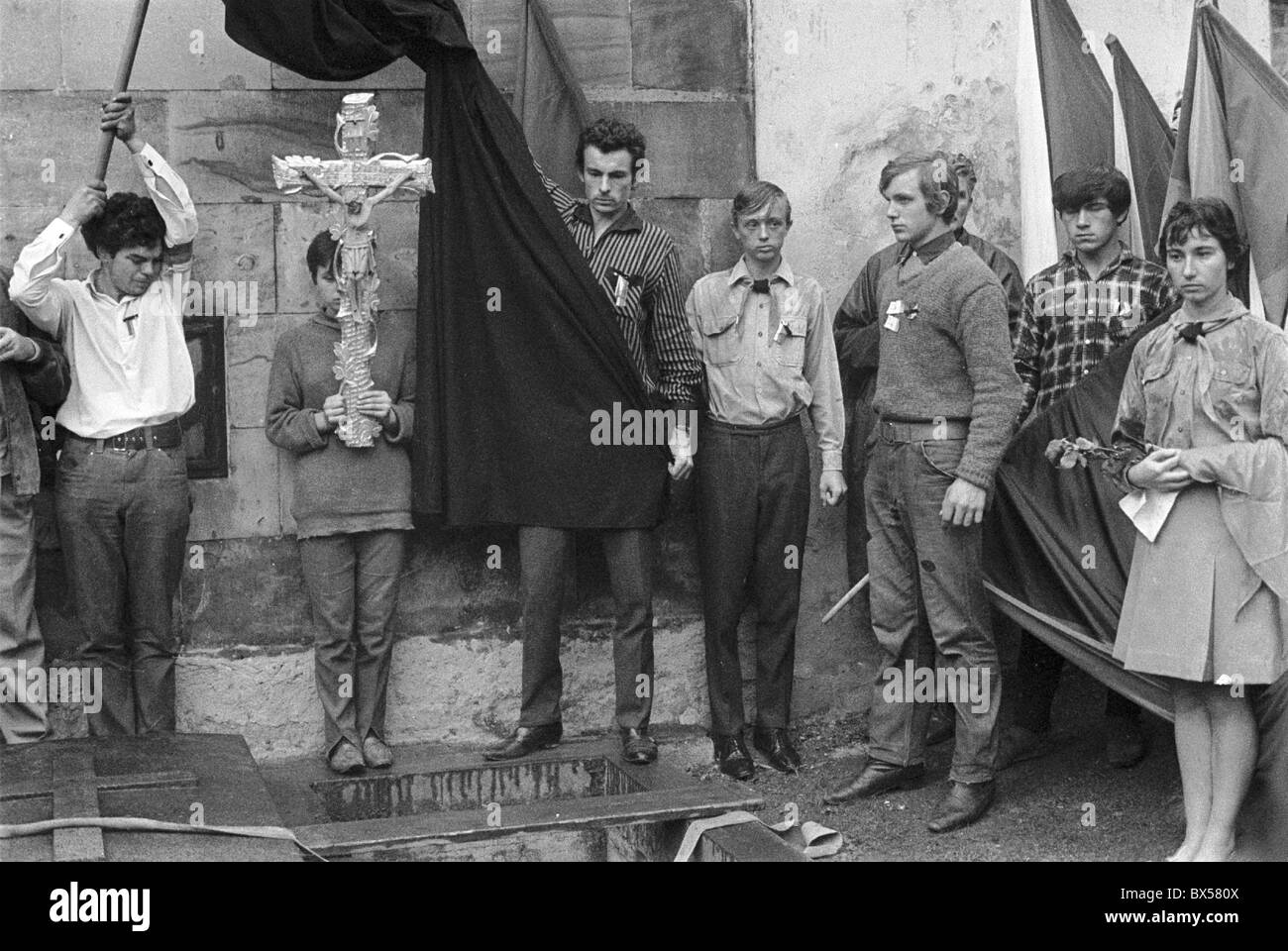 Milan Kadlec, Opfer, Tote, Unfall, Beerdigung, Nationalflagge, trauernden Stockfoto