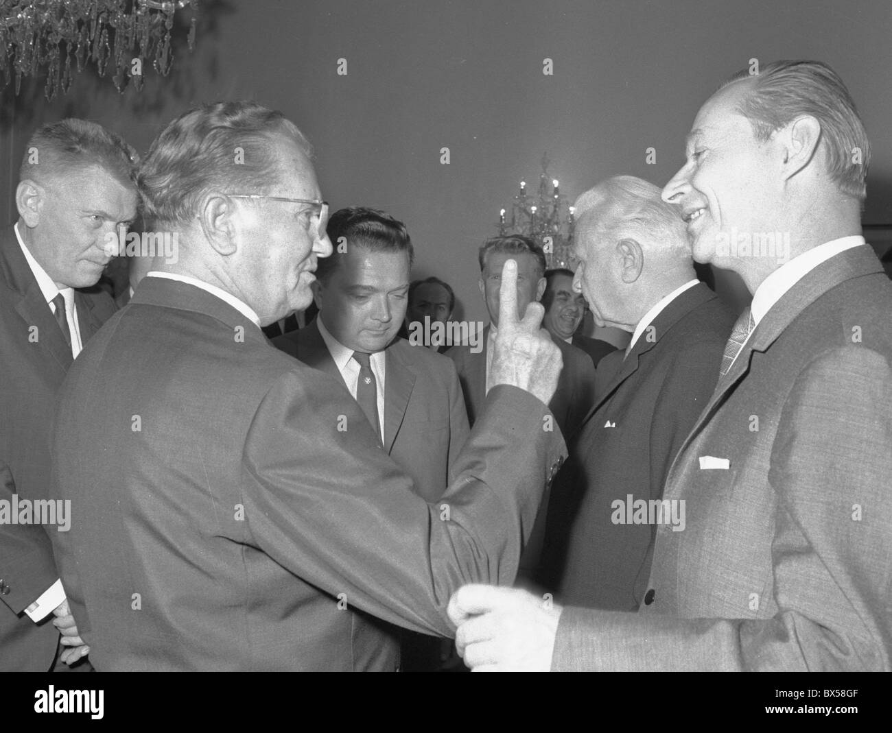 Josip Broz Tito, Alexander Dubcek, Ludvik Svoboda, Josef Smrkovsky, Prager Burg Stockfoto