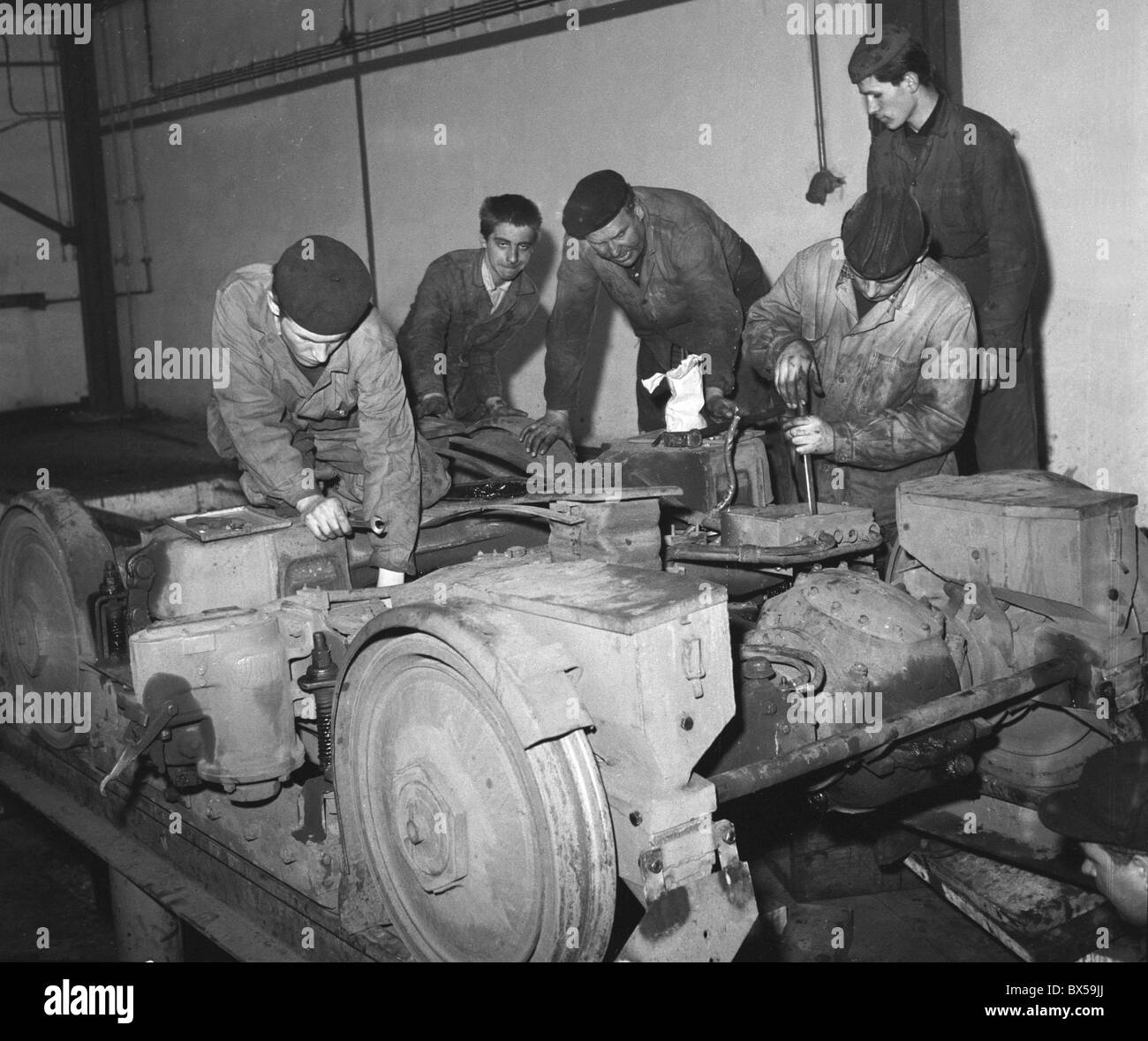 Straßenbahn-Reparatur, motor, Elektromotor Stockfoto