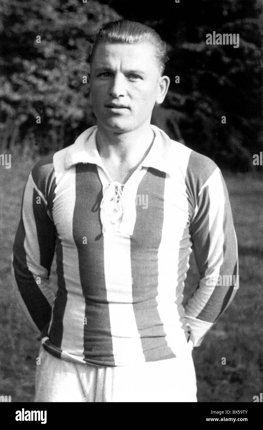 Tschechoslowakischer Fußballspieler nominiert für die WM in Italien