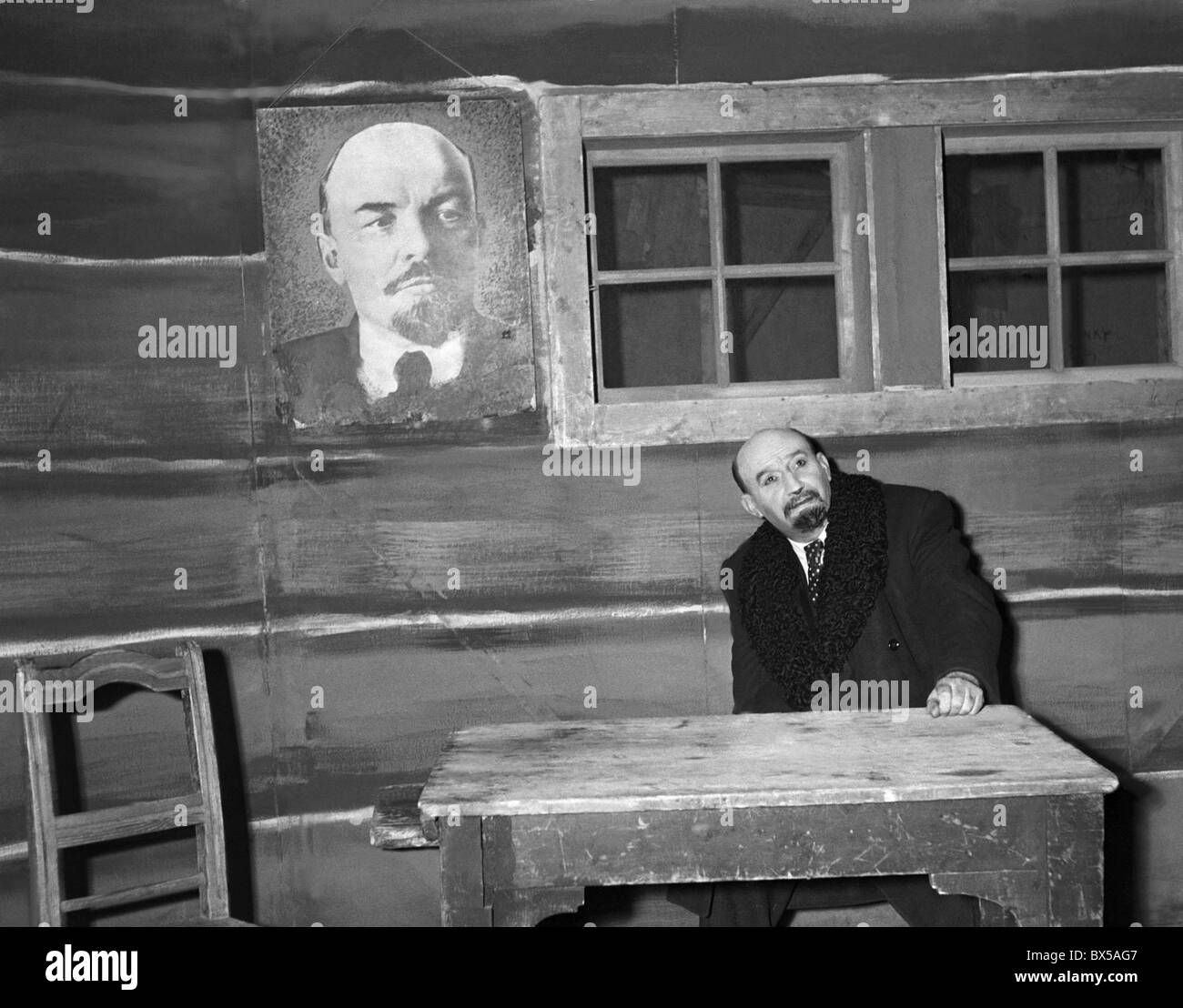 Tschechoslowakei - Prag, 1950. Theaterstück mit Lenin in "Cremlin Uhr." CTK Vintage Photo Stockfoto