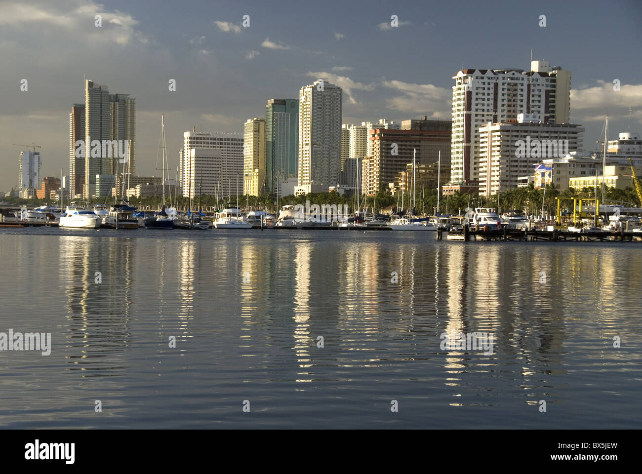 Malate Bezirk am Ufer der Bucht von Manila, Manila, Philippinen, Südostasien, Asien Stockfoto