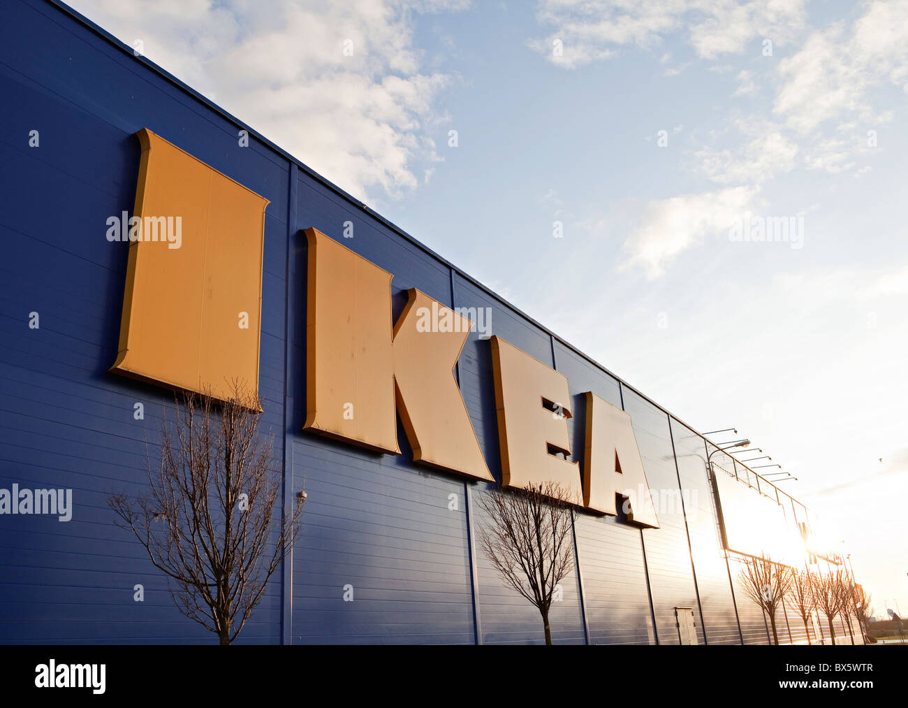 Logo der Kette Möbelhaus IKEA in den Einkaufspark in Prag-Zlicin. (CTK Foto/Martin Sterba) Stockfoto