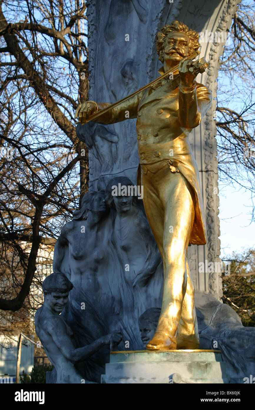 Statue von Johann Strauß im Stadtpark - Wien, Wien, Österreich. Oesterreich Stockfoto