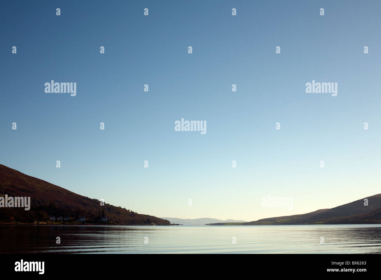 Südlich über die Kyles of Bute von Colintraive, Argyll und Bute, Schottland Stockfoto