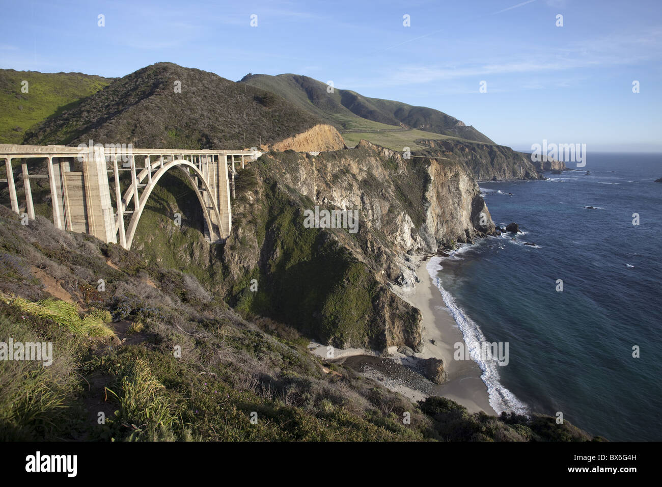 Bixby Bridge entlang Highway 1 nördlich von Big Sur, Kalifornien, Vereinigte Staaten von Amerika, Nordamerika Stockfoto