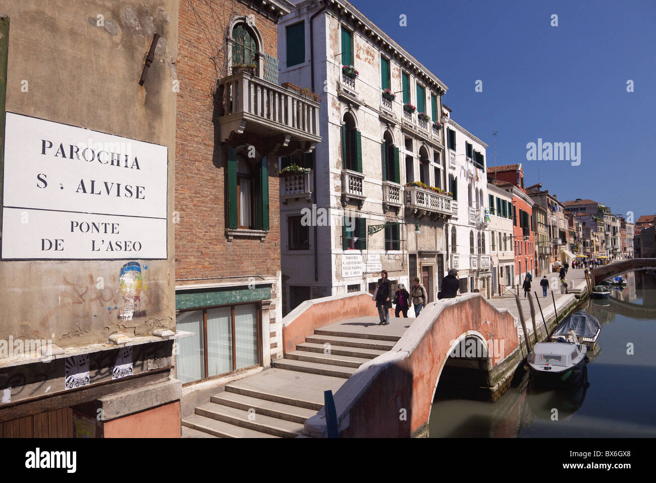 Ponte de L'Aseo, Stadtviertel Cannaregio, Venedig, UNESCO-Weltkulturerbe, Veneto, Italien, Europa Stockfoto