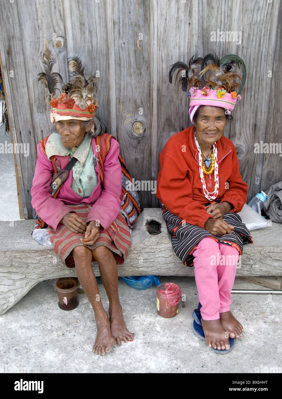Ifugao Frauen in traditioneller Kleidung, Banaue, Cordillera, Luzon, Philippinen, Südostasien, Asien Stockfoto