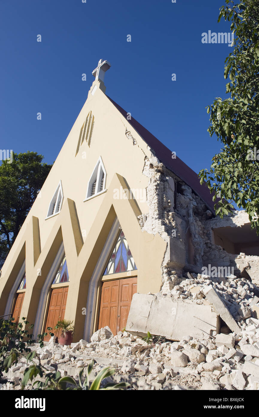 Kirche St. Therese, Januar 2010 Erdbebenschäden, Port au Prince, Haiti, Karibik, Karibik, Mittelamerika Stockfoto