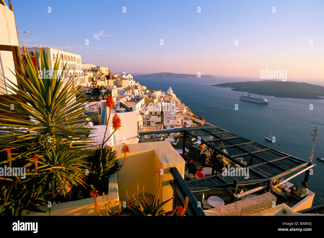 Fira, Insel der Kykladen-Inseln, Aegean, griechische Inseln, Griechenland, Santorini (Thira), Europa Stockfoto