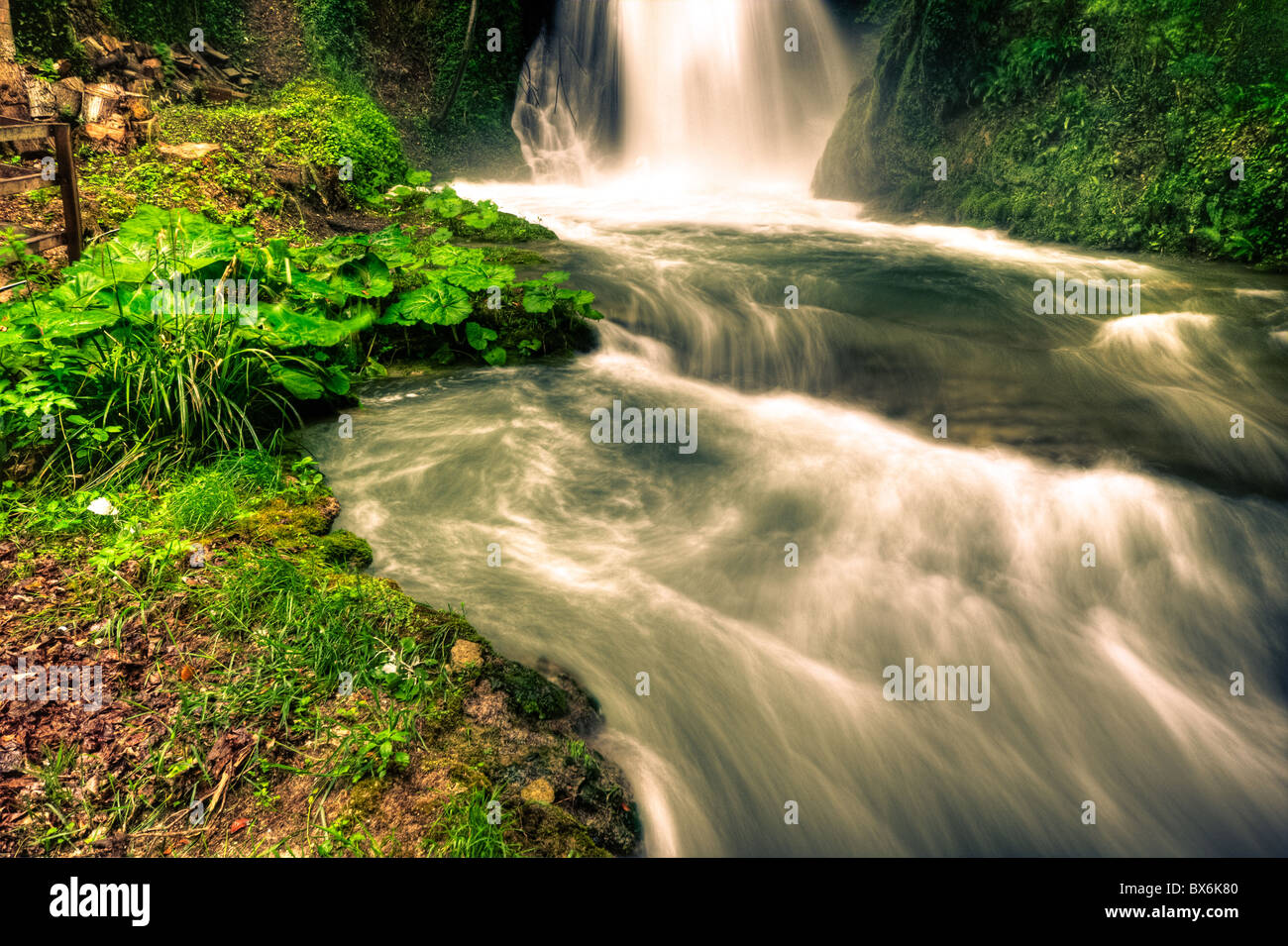 Marmore Wasserfälle (Cascate Delle Marmore), Umbrien, Italien Stockfoto