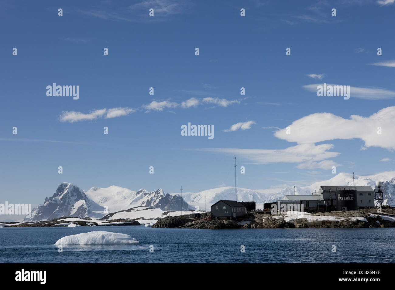 Ukraine-Forschungsstation, antarktische Halbinsel, Antarktis, Polarregionen Stockfoto