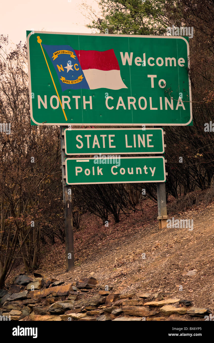To North Carolina Sign Usa Stockfotos & To North