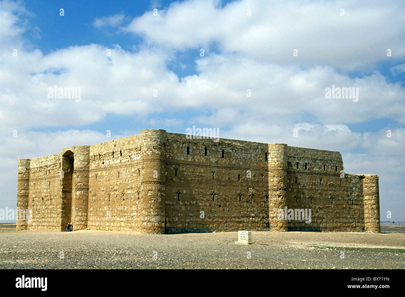Qasr Karaneh, ein Schloss in der Wüste, Jordanien. Stockfoto