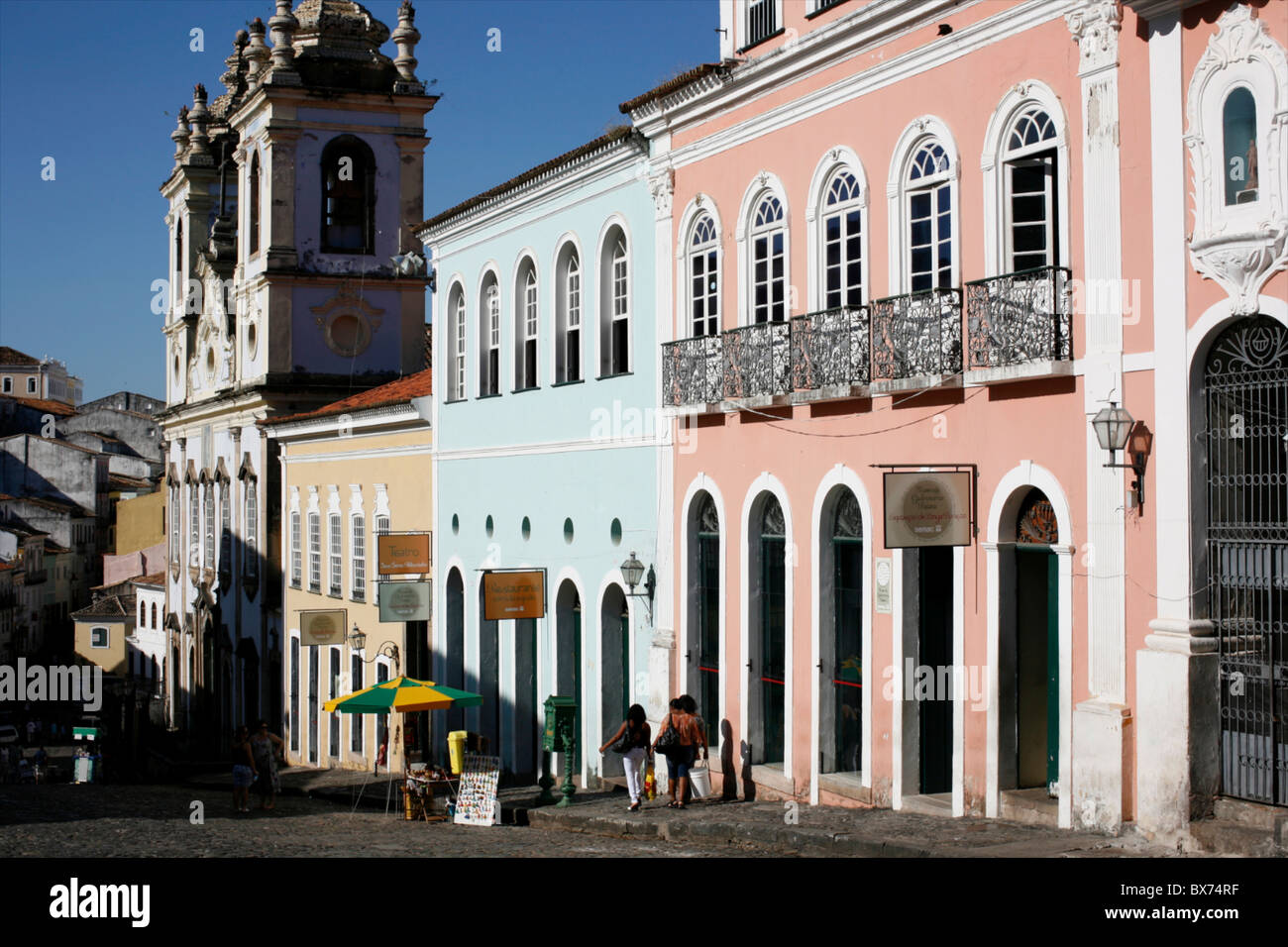 Nossa Senhora Rosario Dos Pretos Kathedrale im Stadtteil Pelourinho, UNESCO-Weltkulturerbe, Salvador de Bahia, Brasilien Stockfoto