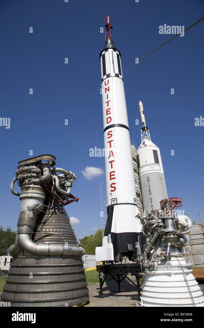 Alten Raketen auf dem Display am Johnson Space Center in Houston, Texas, Vereinigte Staaten von Amerika, Nordamerika Stockfoto