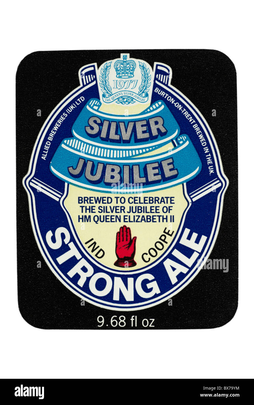Ind Coope Silver Jubilee Strong Ale-Flaschen-Etikett - 1977. Stockfoto