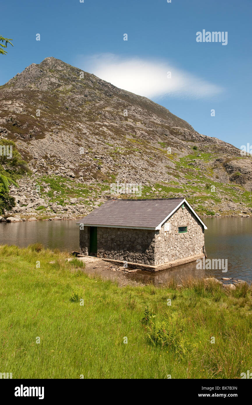 Stonebuilt Bootshaus Ogwen See Snowdonia Nordwales Stockfoto
