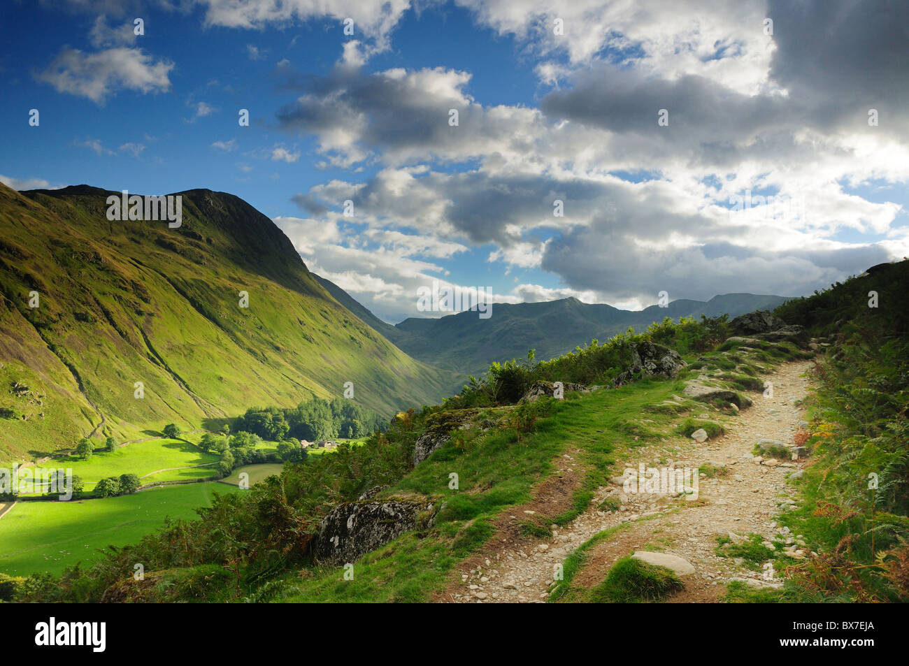 Am späten Abend Sommer Sonnenlicht auf St Sunday Crag und Grisedale Tal im englischen Lake District Stockfoto