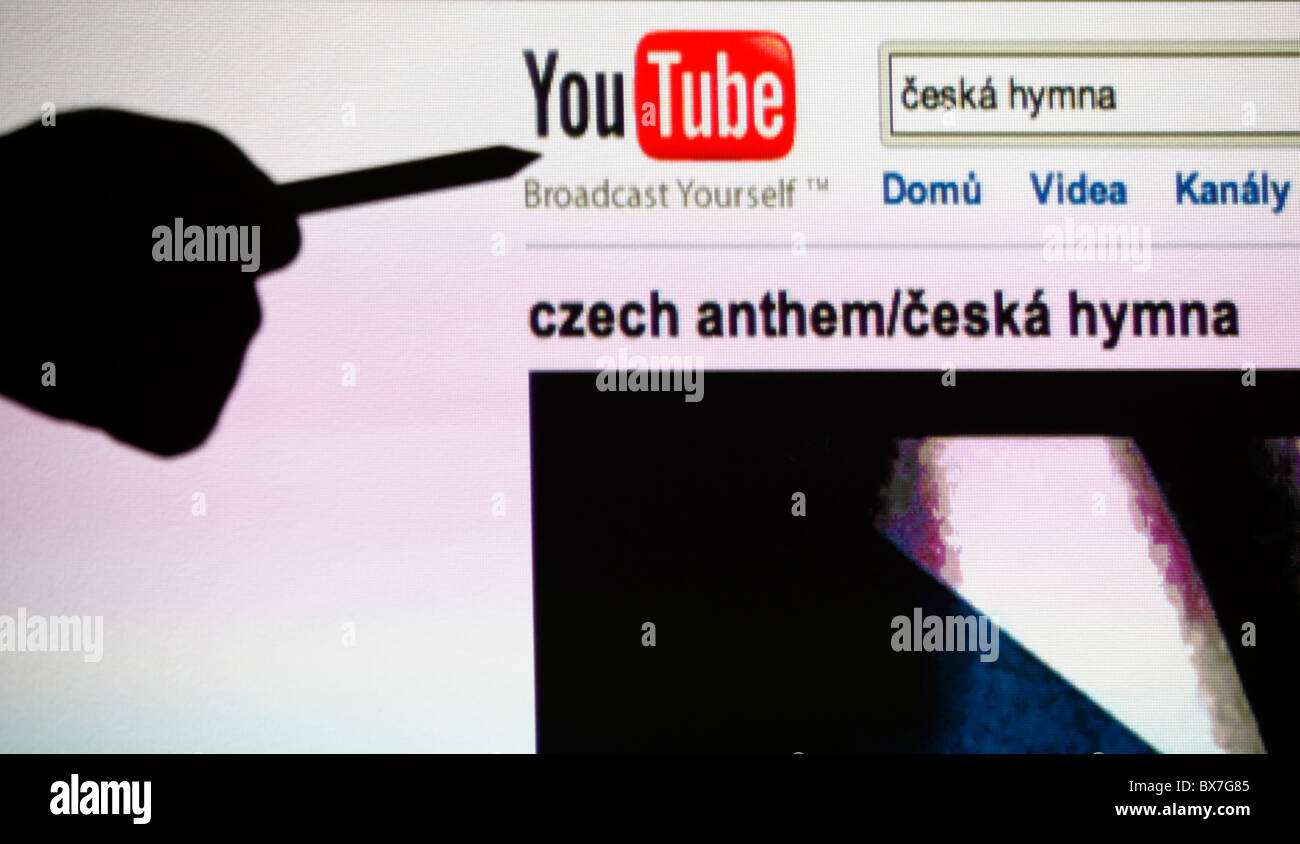 YouTube.com - tschechische Sprachversion - Lokalisierung. (CTK Foto/Rene Fluger) Stockfoto