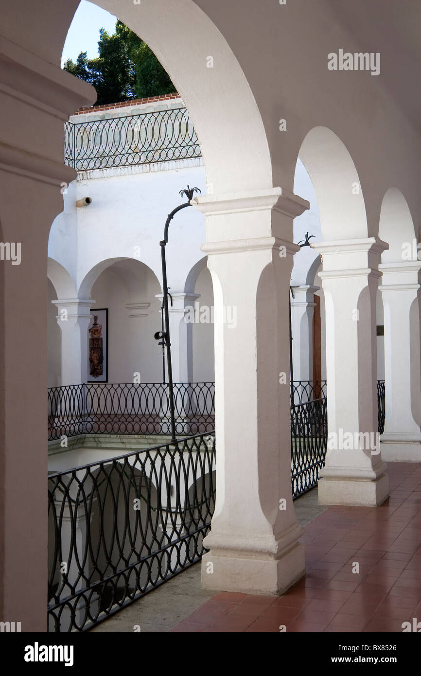 Spanisch kolonialen Architekturdetails, innere Gebäude Oaxaca, Mexiko Stockfoto