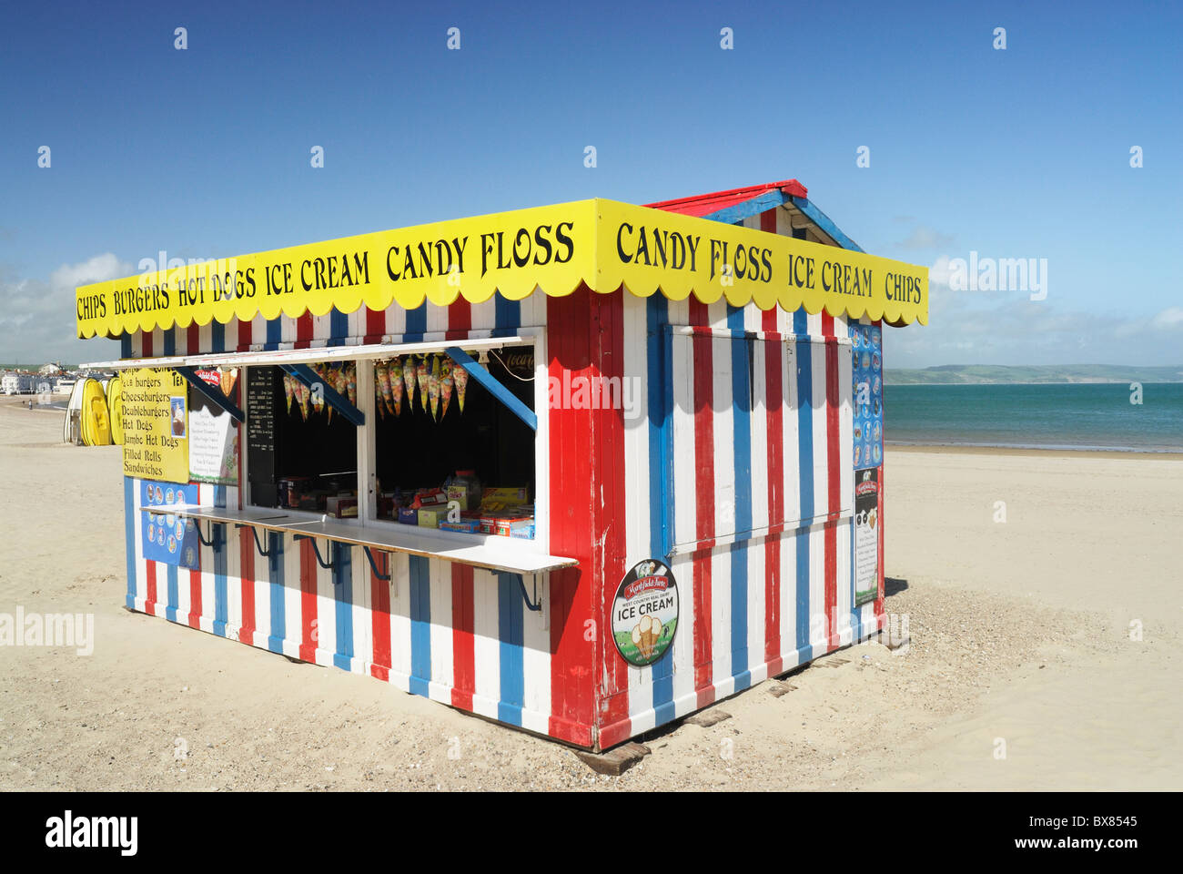 Lebensmittel-Kiosk am Strand von Weymouth, dorset Stockfoto
