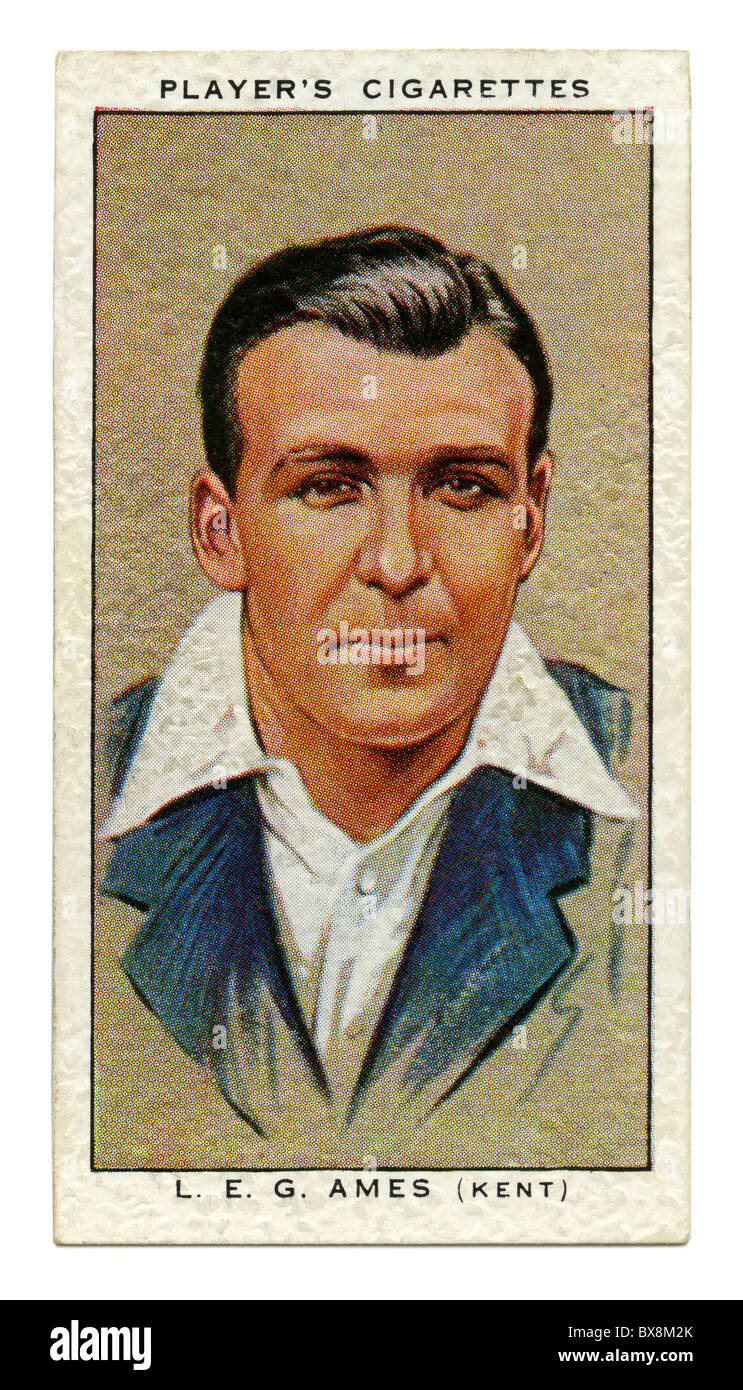 1934-Zigarette-Karte mit Porträt des Cricketspieler der Wicketwächter Les (Leslie) Ames von Kent und England Stockfoto